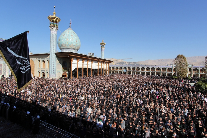 ماجرای ورود شاهچراغ به ایران / پیدایش قبر احمد بن موسی (ع) در زمان اتابکان 6